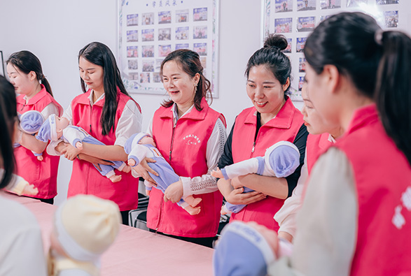 月嫂职业培训公司：专业培育，成就母婴护理精英